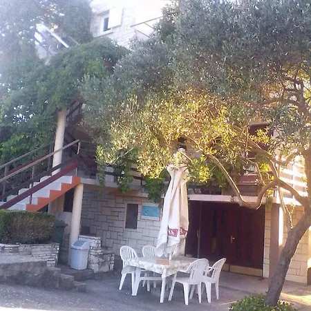 Gusak Apartment *